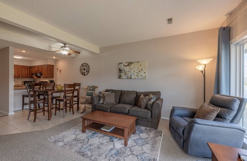Innsbrook Condo | Cozy Condo on Lake Aspen by Innsbrook Vacations!
