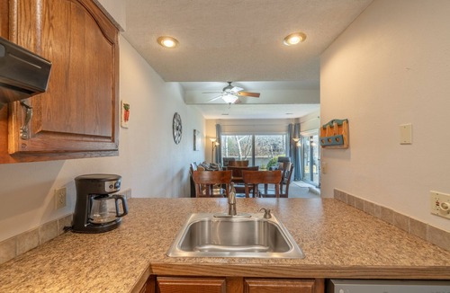 Innsbrook Condo | Cozy Condo on Lake Aspen by Innsbrook Vacations!