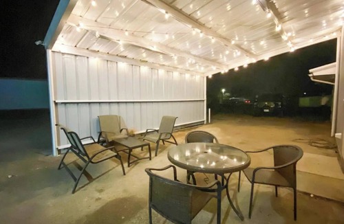 Gatesville Condo | Cozy Condo to enjoy the Eclipse