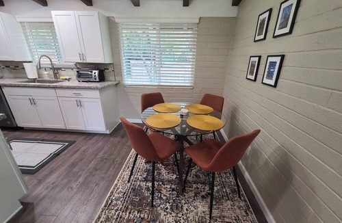 Casas Adobes Condo | Cozy condo w/great backyard. Pet-friendly!
