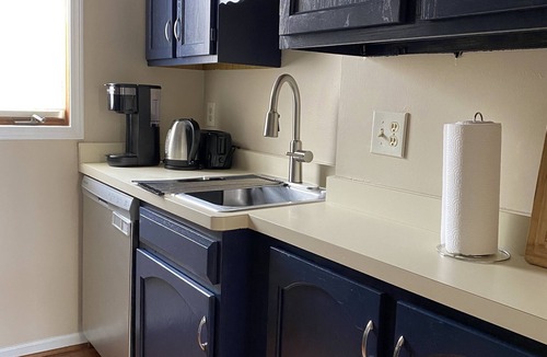 Corn Hill Condo | Cozy Condo with garage, laundryClose proximity to UR, RIT and Strong