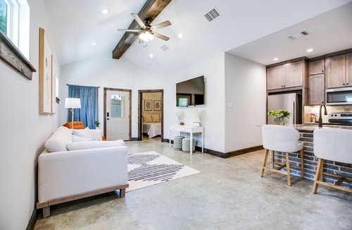 San Angelo House | Cozy & Convenient 5 min to GAFB