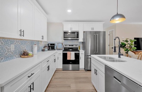 Acworth House | Cozy,Convenient home in Downtown