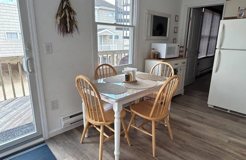 South Beach Haven Condo | COZY, CONVENIENT, OCEANVIEW 1 BEDROOM CONDO