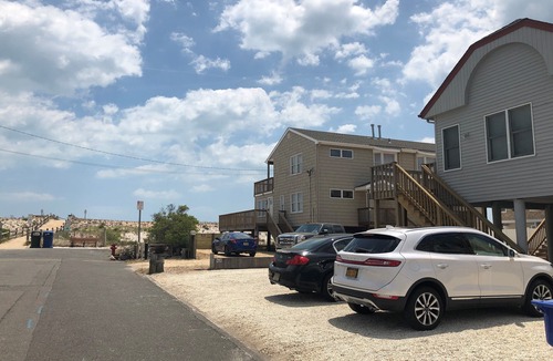 South Beach Haven Condo | COZY, CONVENIENT, OCEANVIEW 1 BEDROOM CONDO