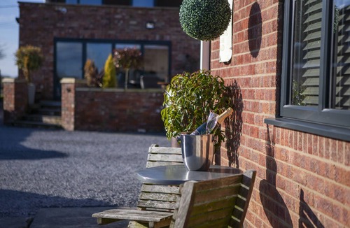 Earswick House | Cozy converted stable -Room 1