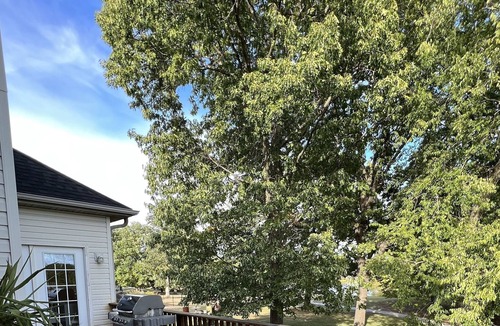 Carl Junction Cottage | Cozy Copper Oaks | Lake Views | Golf | Trails