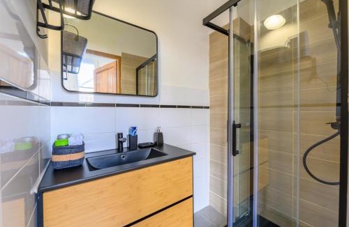 Tournan-en-Brie Apartment | Cozy Corner 77 - Appt avec jardin pour 4