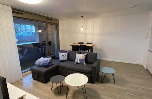 Milagrosa Apartment | Cozy corner, a stone's throw from the center of town
