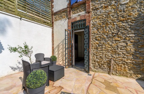 Tournan-en-Brie Apartment | Cozy Corner - Appt avec jardin pour 4