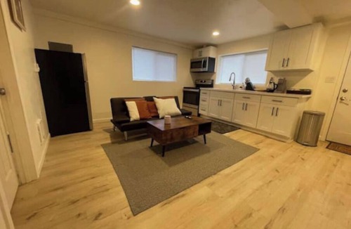 White Center House | Cozy Corner House