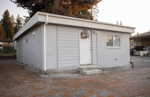 White Center House | Cozy Corner House