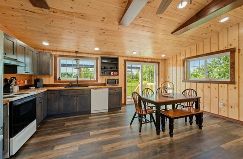 Mohawk Hill House | Cozy Corner in the Countryside!