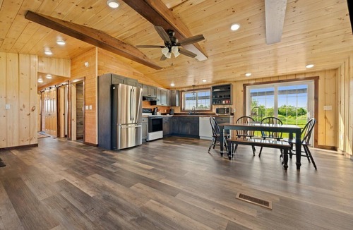 Mohawk Hill House | Cozy Corner in the Countryside!