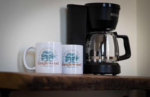 Versailles Hotel | Cozy Corner - Room 5