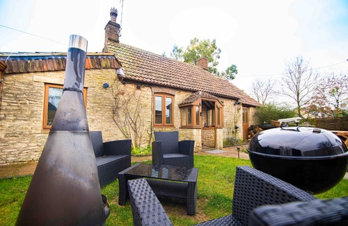 Luckington Cottage | Cozy Cotswold cottage