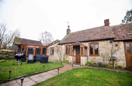 Luckington Cottage | Cozy Cotswold cottage