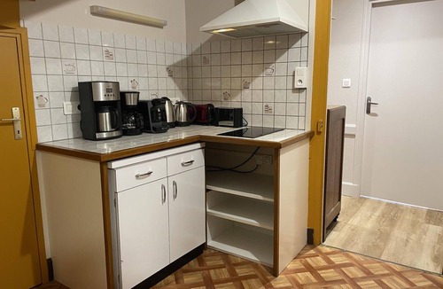 Ferrieres-sur-Sichon Cottage | Cozy cottage near Vichy, pets allowed
