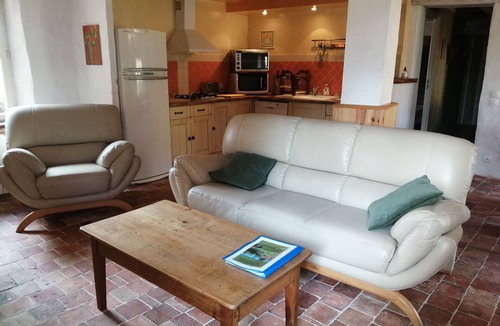 Savigne-sous-le-Lude Cottage | Cozy cottage with pool between La Fleche and Le Lude