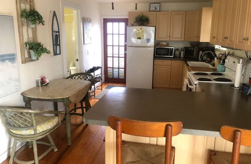 Bradenton Beach House | Cozy Cottage, 1 bedroom sleeps 2