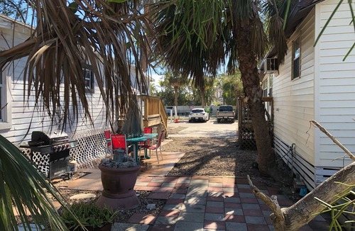 Bradenton Beach House | Cozy Cottage, 1 bedroom sleeps 2