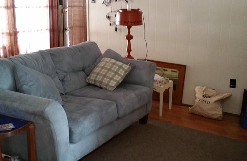 Shawanese Cottage | Cozy Cottage at Harvey's Lake