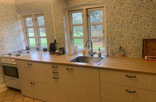 Middelfart House | Cozy cottage getaway Holse