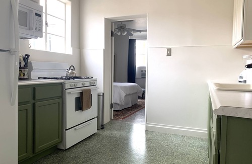 El Paso Cottage | Cozy cottage in downtown El Paso