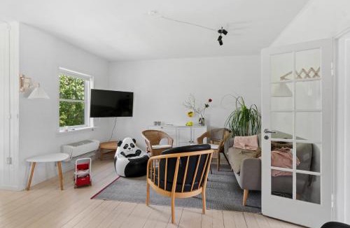 Nykobing Sjaelland House | Cozy Cottage In Nykøbing Sjælland