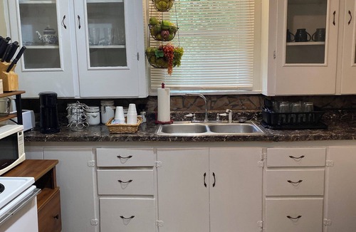 Belden Cottage | Cozy Cottage in the country, Pet Friendly. 2.8 mil from Tupelo Furniture Market