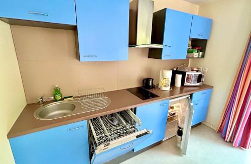 Chaveignes Apartment | Cozy cottage - Lovely residence with pool