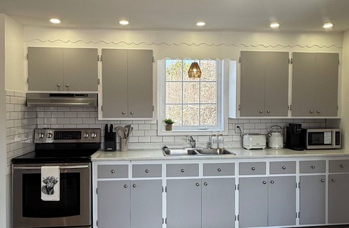Cheticamp Cottage | Cozy cottage minutes from the national park, trails + beaches (dog friendly!)