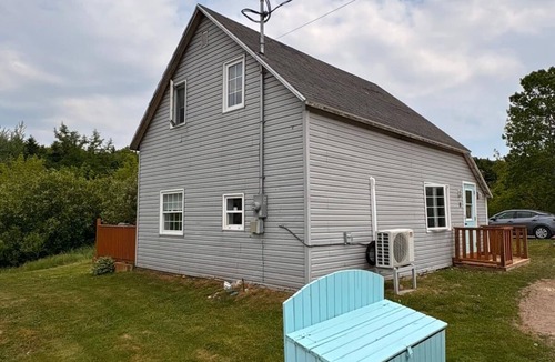 Cheticamp Cottage | Cozy cottage minutes from the national park, trails + beaches (dog friendly!)