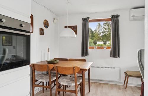 Fej House | Cozy Cottage Near Beach And Nature