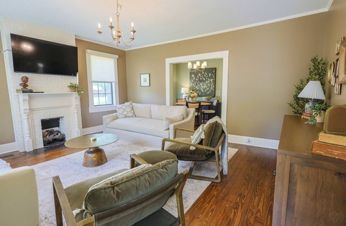 Cullman Cottage | Cozy Cottage - Newly Renovated - Minutes to Downtown - Fireplace - Sleeps 8