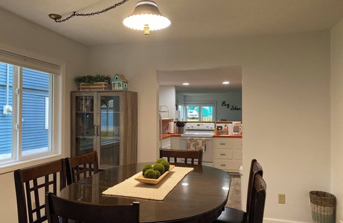 Baldwin Cottage | Cozy Cottage on Big Star Lake, Minising Pointe in Baldwin, MI.