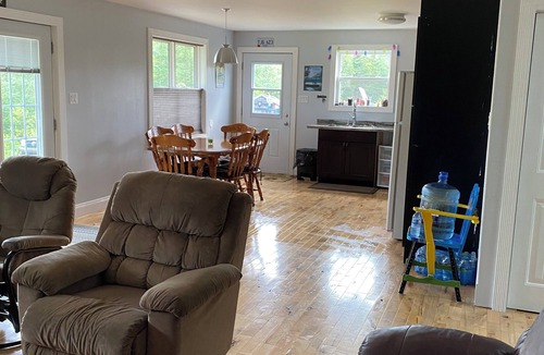 Marion Bridge House | Cozy cottage on the Mira River