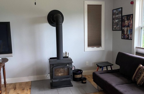 Marion Bridge House | Cozy cottage on the Mira River