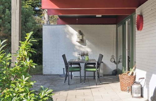 Hojby House | Cozy cottage on natural plot