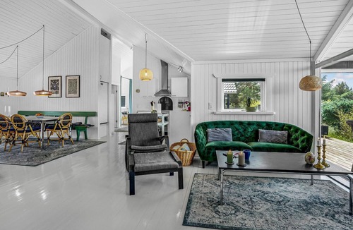 Trend House | Cozy cottage overlooking water and countryside in Trend Strand.