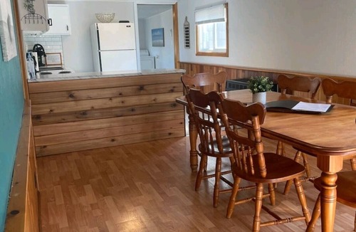 Long Point Cottage | Cozy cottage rental 1 min walk to sandy beach inside unesco world biosphere!