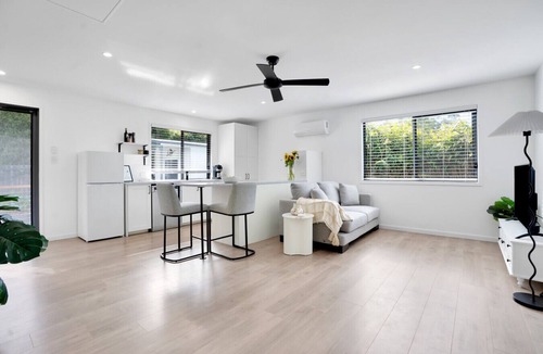 Peachester Apartment | Cozy Cottage @ Sunshine Grove