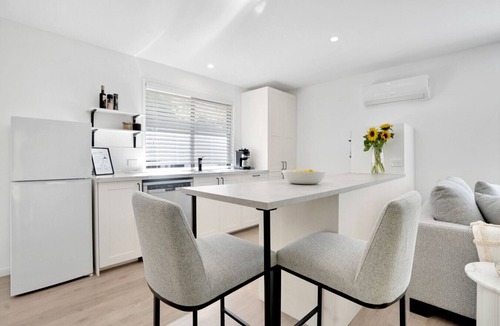 Peachester Apartment | Cozy Cottage @ Sunshine Grove