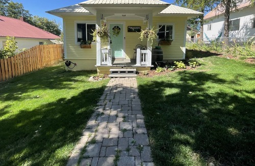 Potlatch Cottage | Cozy Cottage