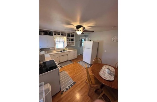 Wayland Cottage | Cozy Cottage