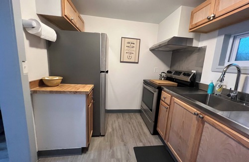 Celoron Cottage | Cozy Cottage Walking Distance to Chautauqua Lake