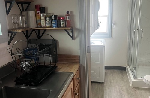 Celoron Cottage | Cozy Cottage Walking Distance to Chautauqua Lake