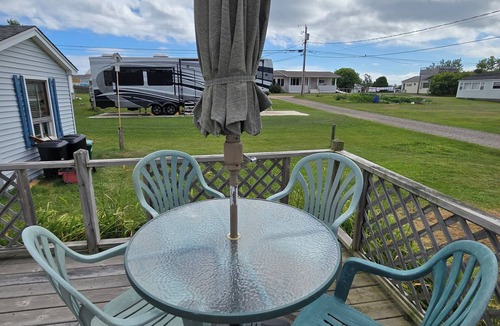 Grand Barachois Cottage | Cozy cottage with private beach access. Family and pet friendly!