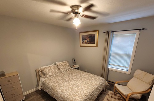 Alcona Cottage | Cozy Cottage with Amazing Location!!!!