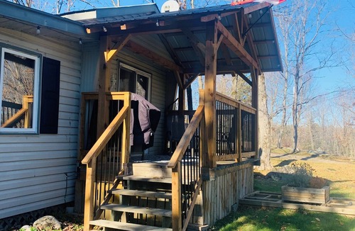 McMurrich/Monteith Cottage | Cozy cottage with bunkie that’s minutes to Bear Lake and ATV trails.